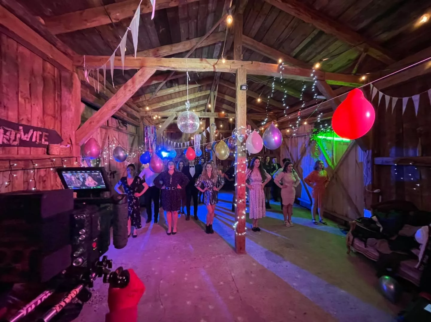 Weselna wpadka gwiazd disco polo! Artyści do współpracy zaprosili profesjonalistów! 